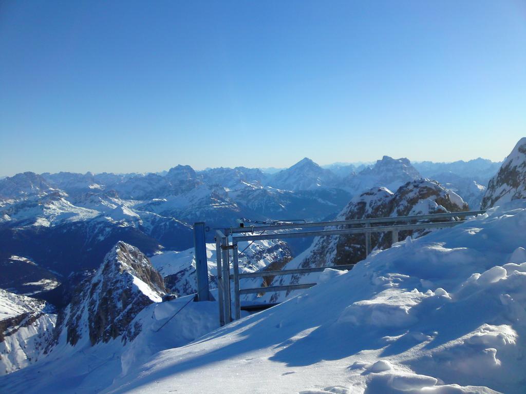 Готель Rifugio Fedaia Мальга-Чапела Екстер'єр фото